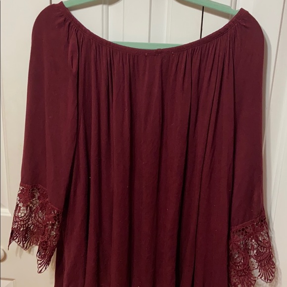 Burgundy off the shoulder lace plus size top - Picture 7 of 7